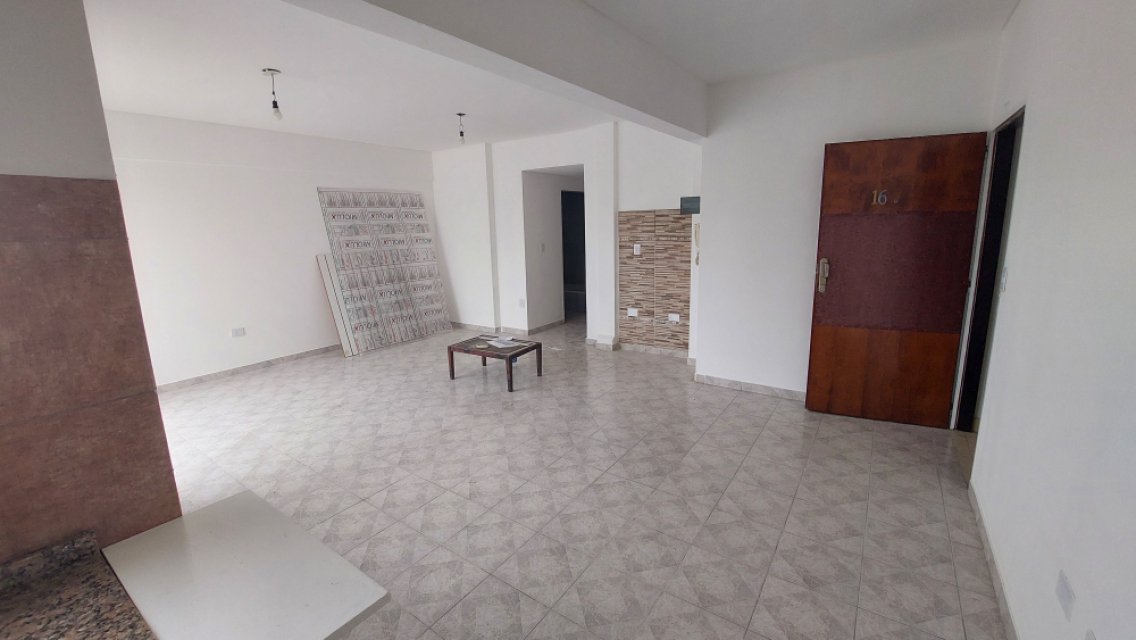 Albarracin 1700 Parque Chacabuco Departamento 2  ambientes  En Venta -4