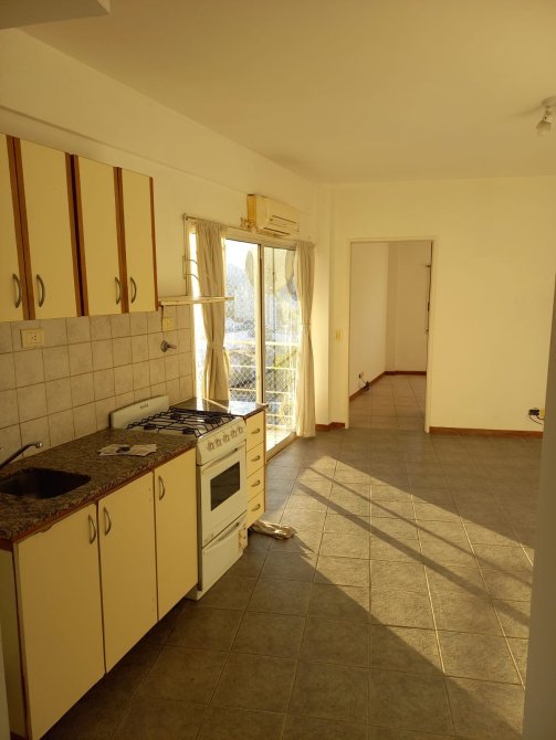 DEPARTAMENTO 2 AMBIENTE EN SAN CRISTOBAL