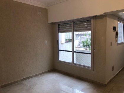 Excelente 2 ambientes con vista al frente